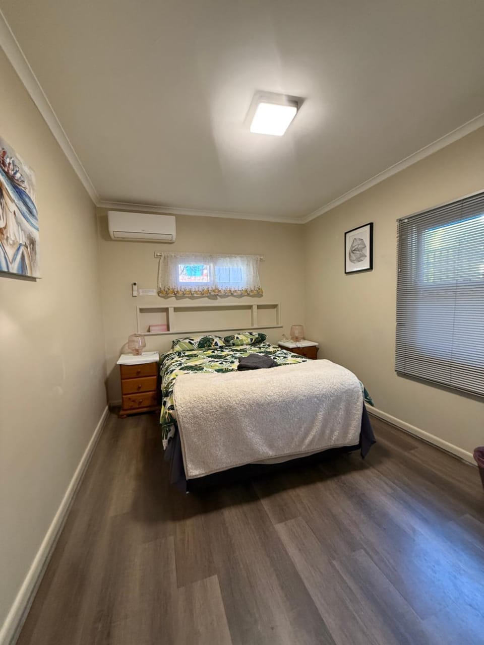 Mitcham Station Home Stay Bed and Breakfast in Melbourne