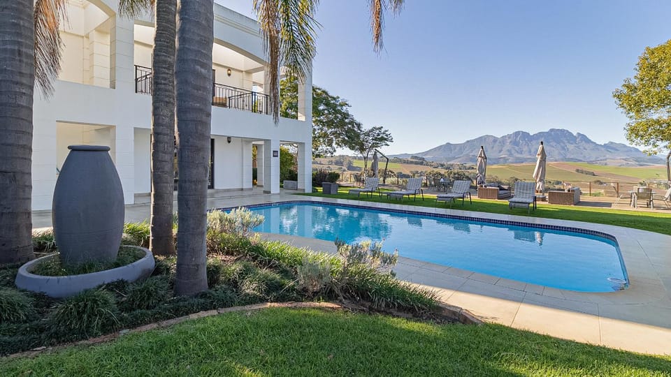 Property building, Pool view, Swimming pool, Swimming pool