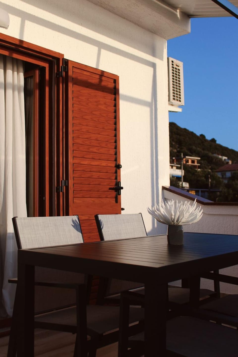 View (from property/room), Balcony/Terrace