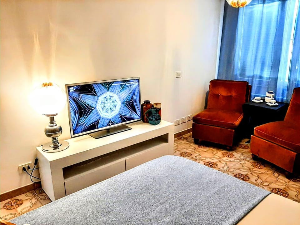 TV and multimedia, internet, locker, air conditioner