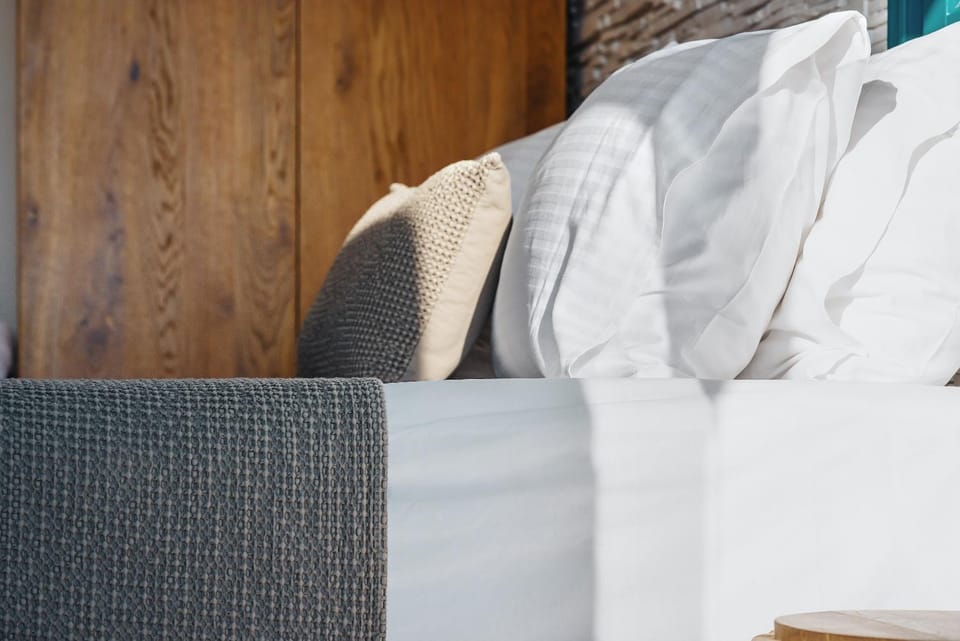 Bed, Decorative detail, Bedroom