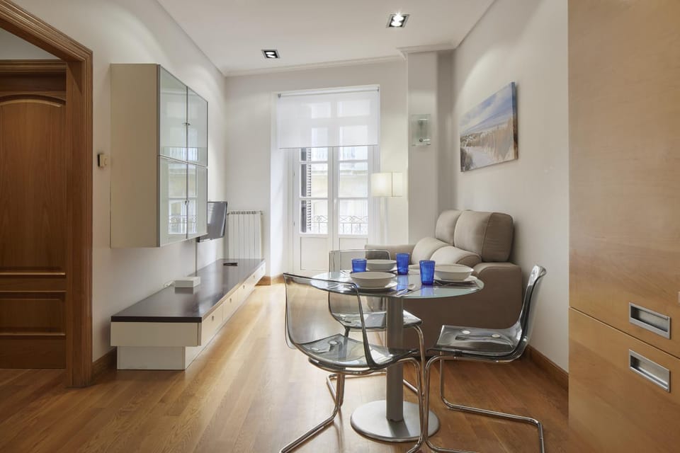 Itsaskirri - Basque Stay Apartment in San Sebastian
