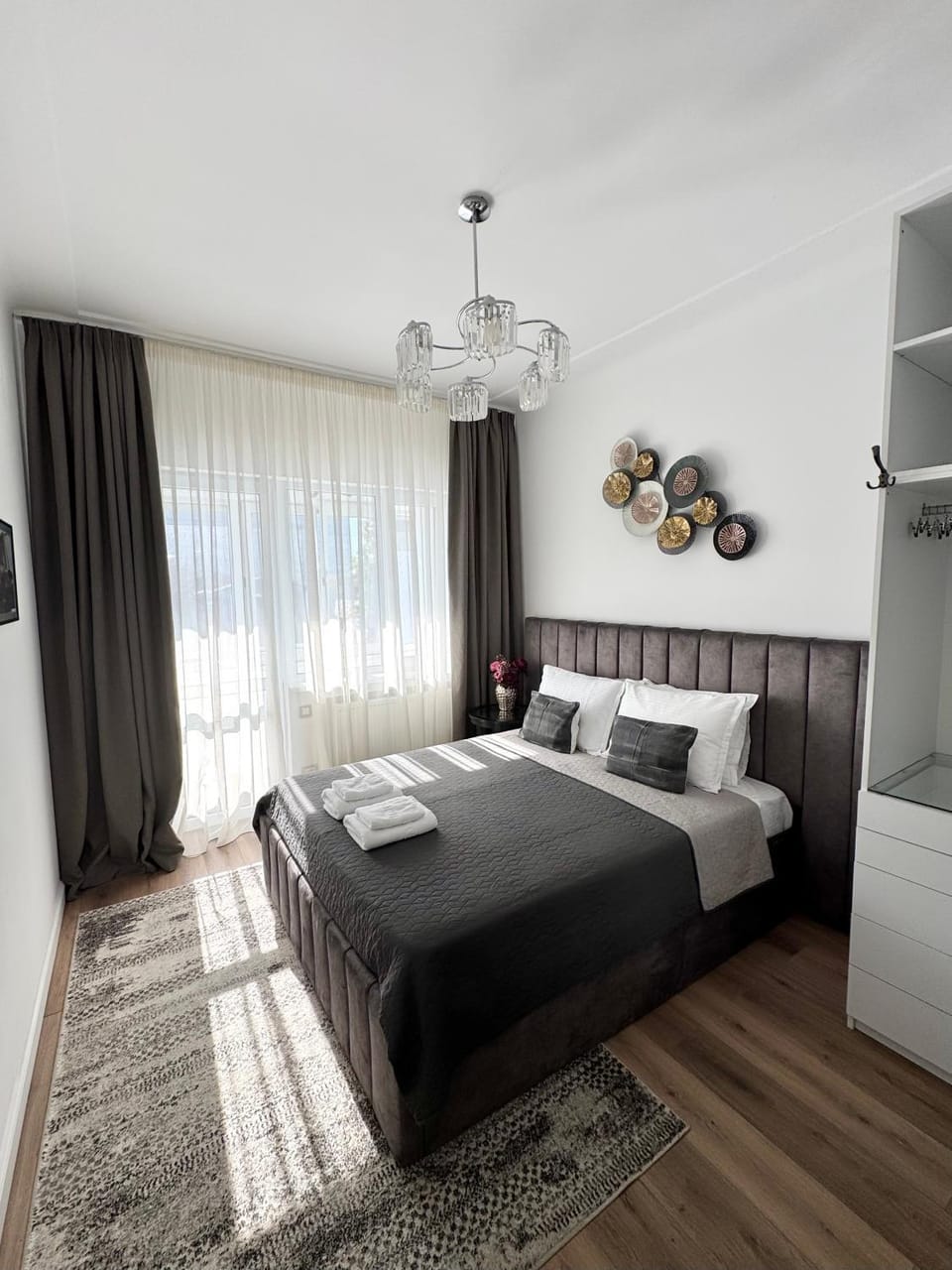 Sky View - Luxury Apartament - Sanador Victoriei Apartment in Bucharest