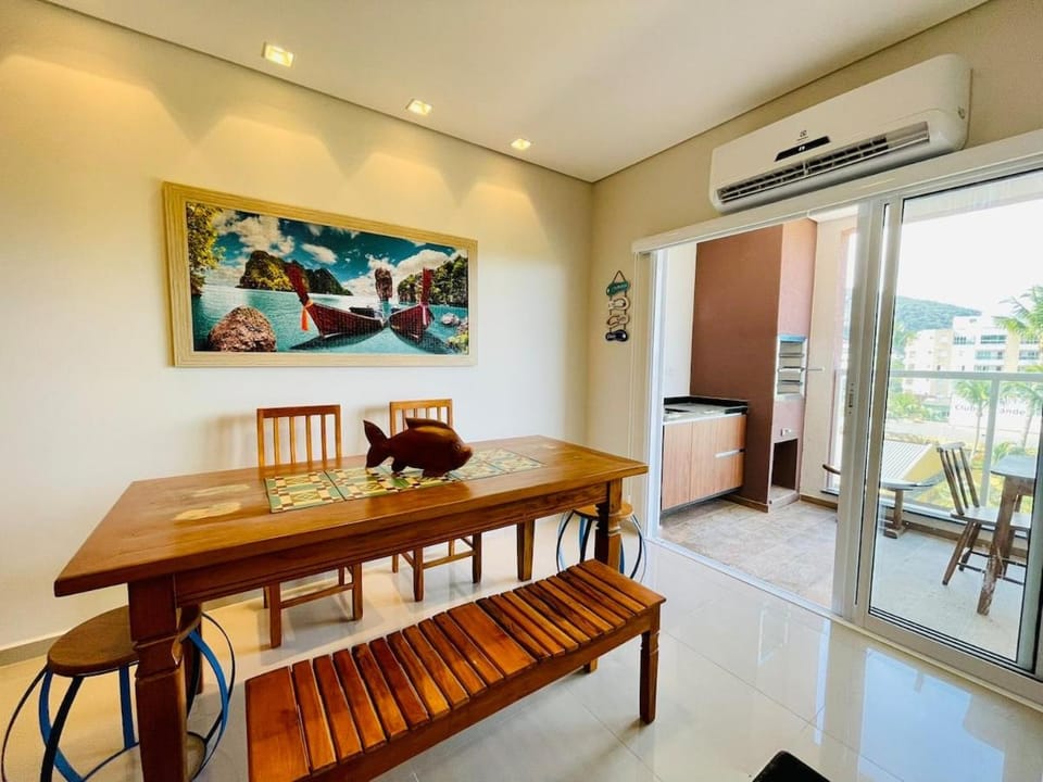 Apto à poucos passos da praia e Vista Mar-Toninhas Apartment in State of São Paulo