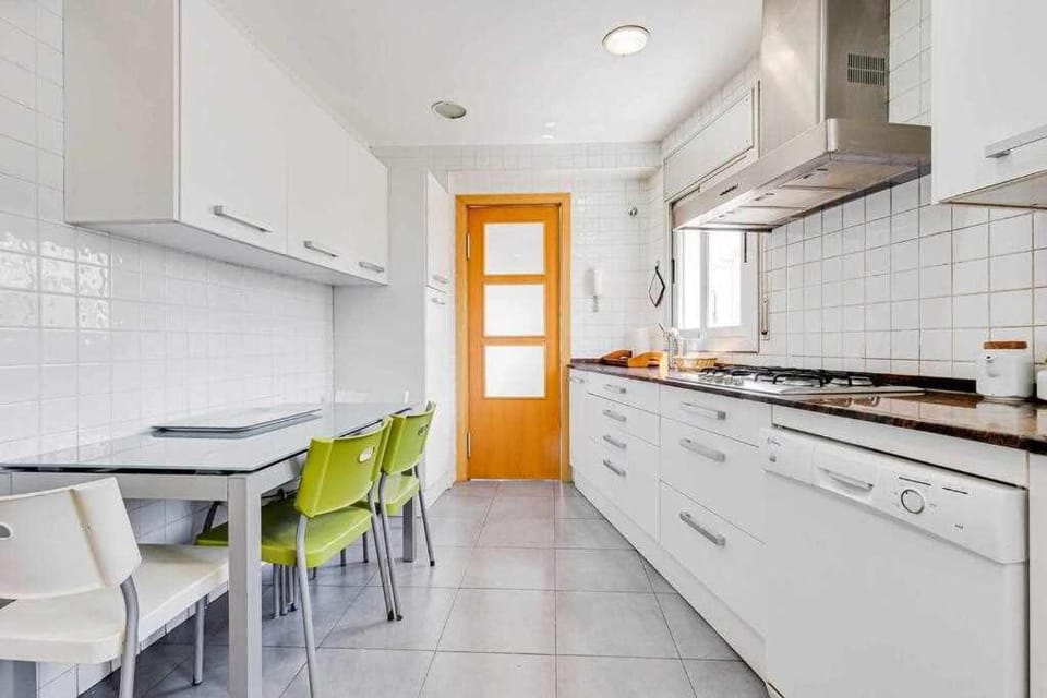Rentalsbcn - Passeig de la Marina House in Blanes