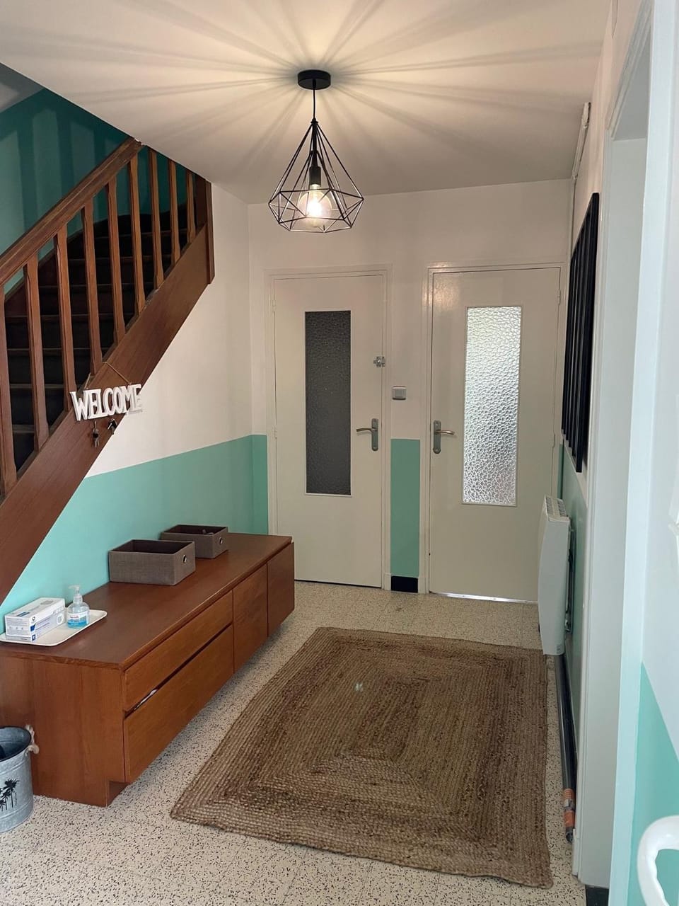 Toilet, Lobby or reception, storage