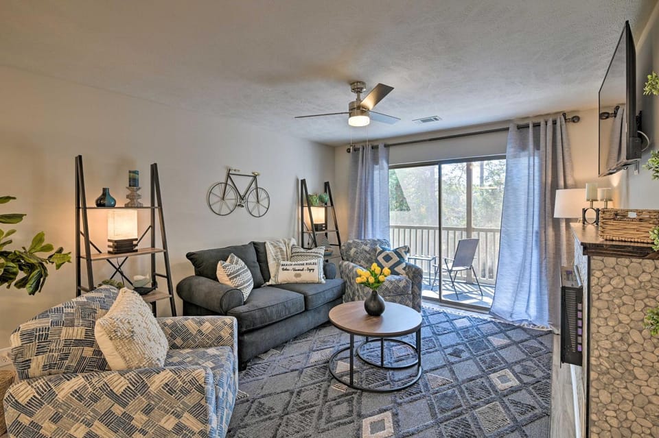 Welcome to ‘After Dune Delight’ Golf Course Condo! House in South Carolina