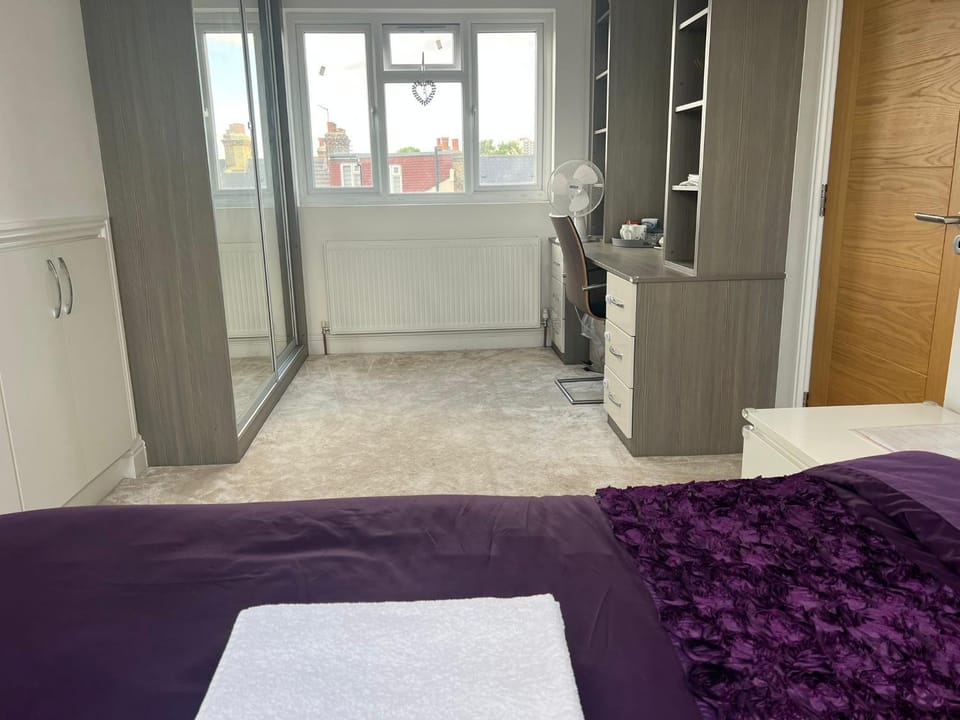 Deluxe Homestay near Tottenham Hotspur Stadium Vacation rental in London