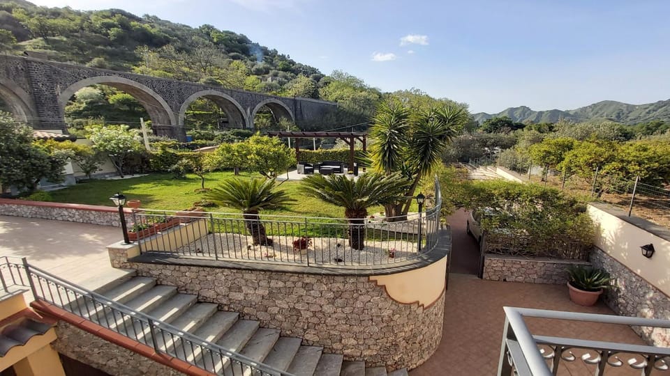 Garden, Garden view