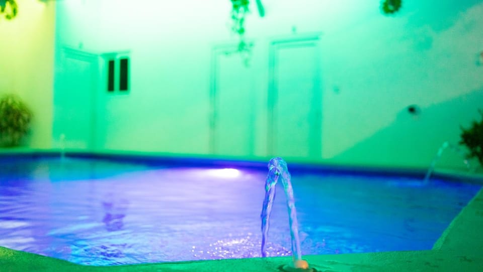 Night, Swimming pool