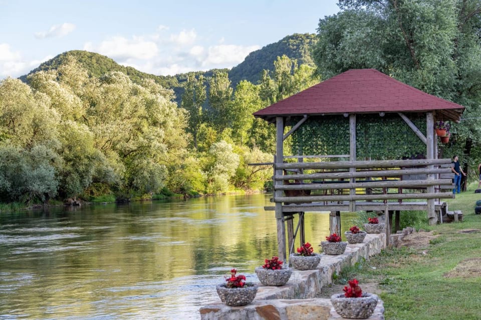 Vikendica Na Plivi E&M House in Federation of Bosnia and Herzegovina
