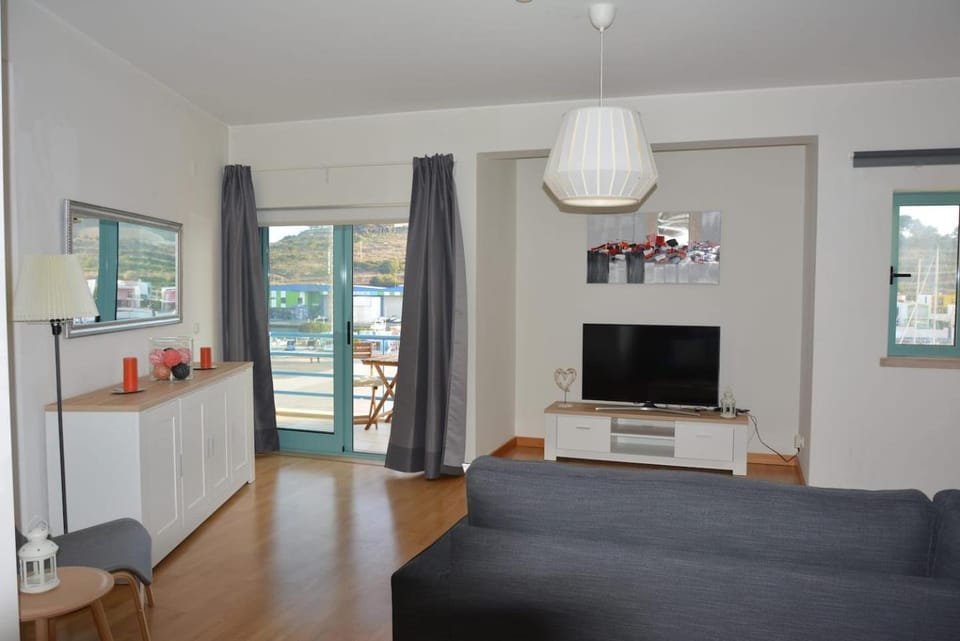 Wonderful Apartment Albufeira Marina 4B 2B Apartment in Guia