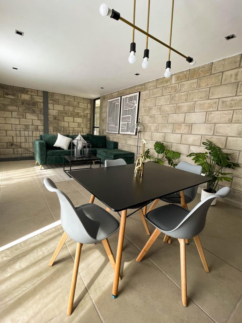 Living room, Dining area