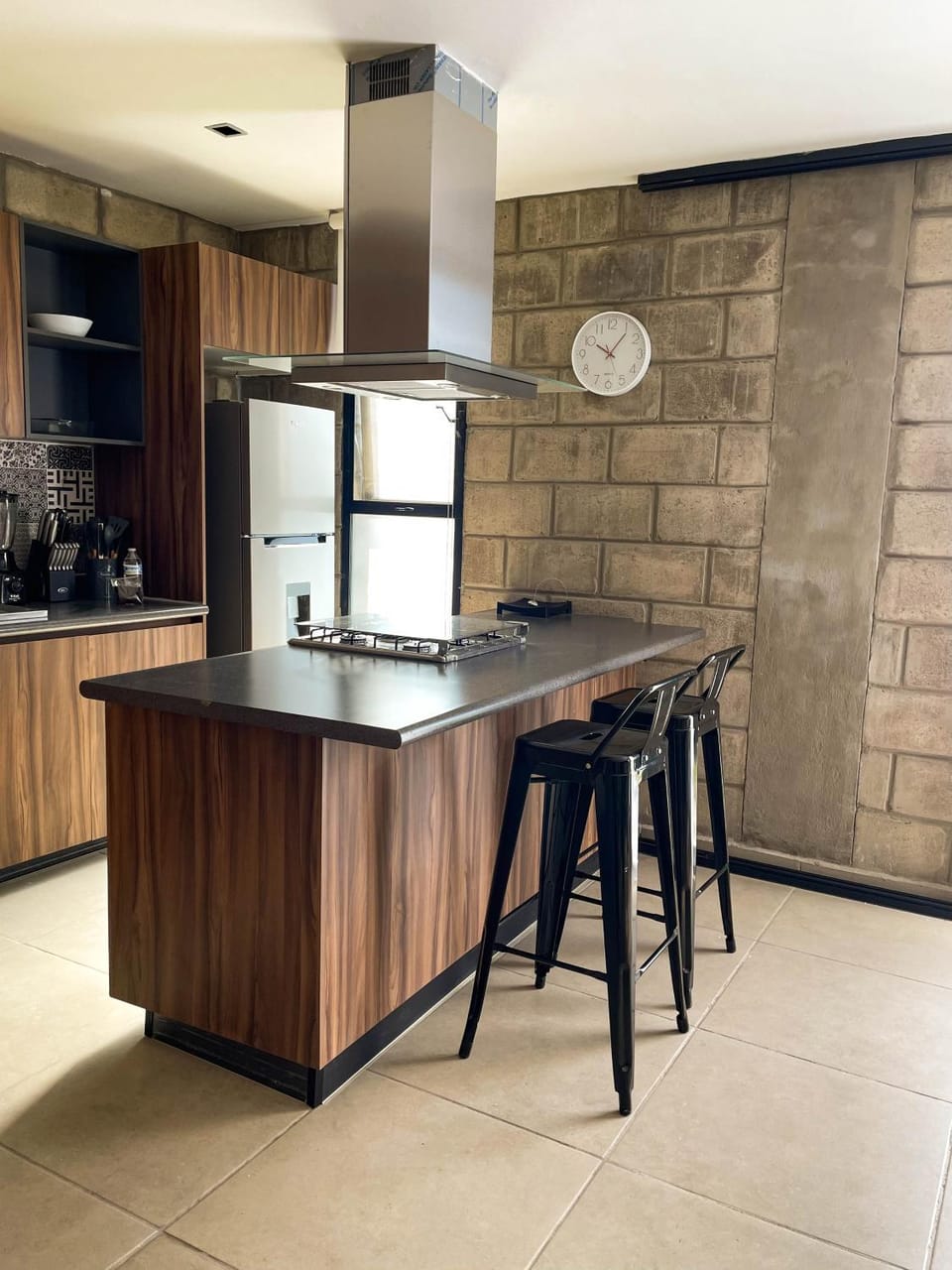Kitchen or kitchenette, Dining area, pet friendly