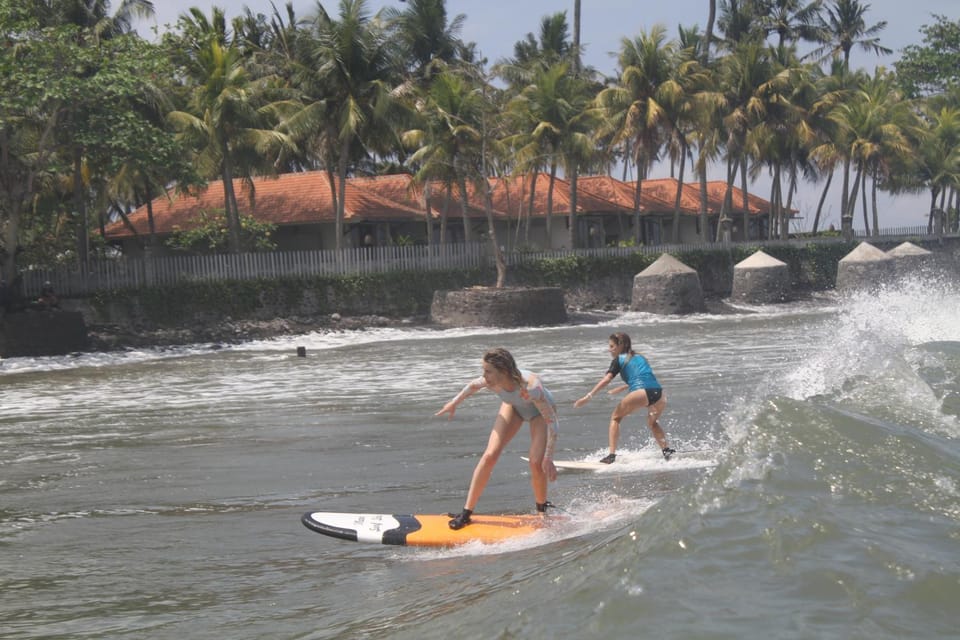 Surfers Villa Medewi Resort in Pekutatan