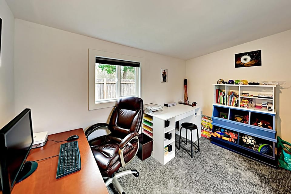 City Escape House in Burien