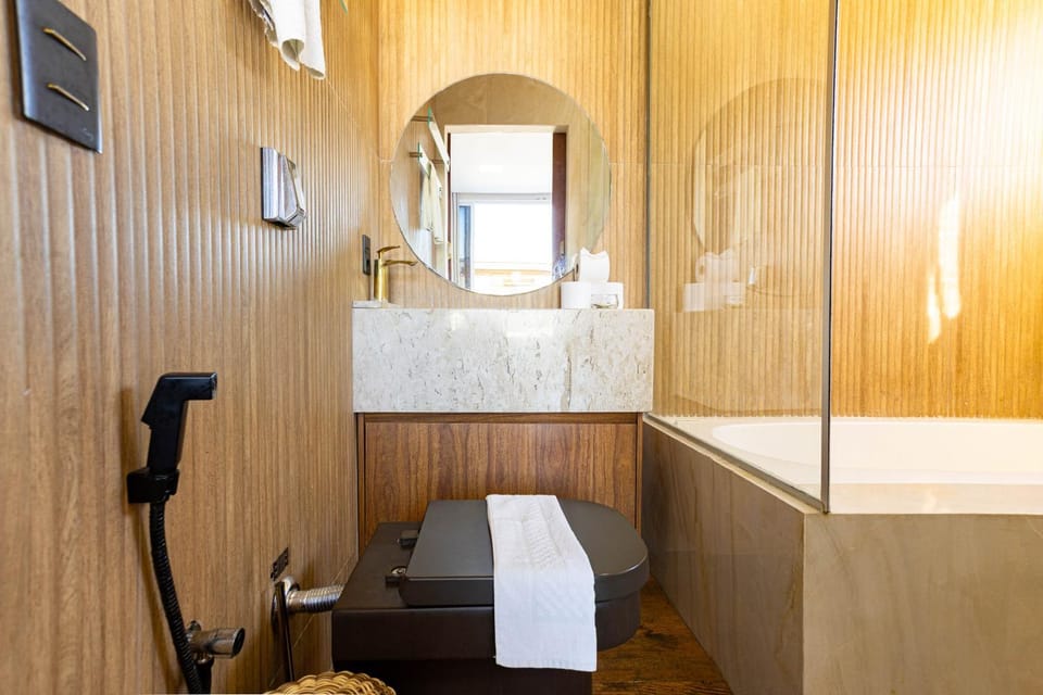 Bathroom, towels