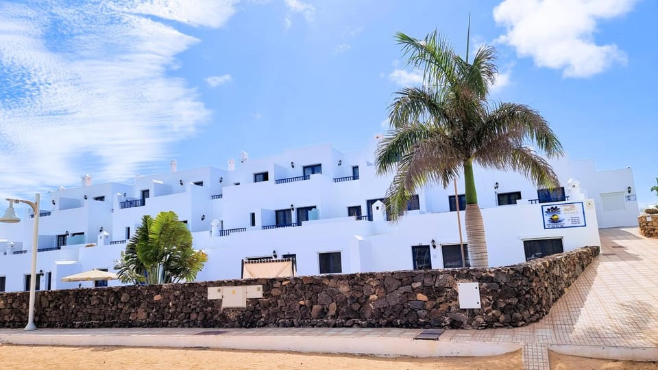 Aloe Vera Beach, Dúplex 1ª Línea de Mar Apartment in Isla de Lanzarote