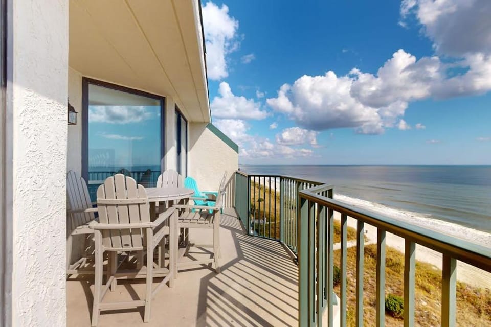 Beach Club III Unit 9-C Apartment in North Myrtle Beach
