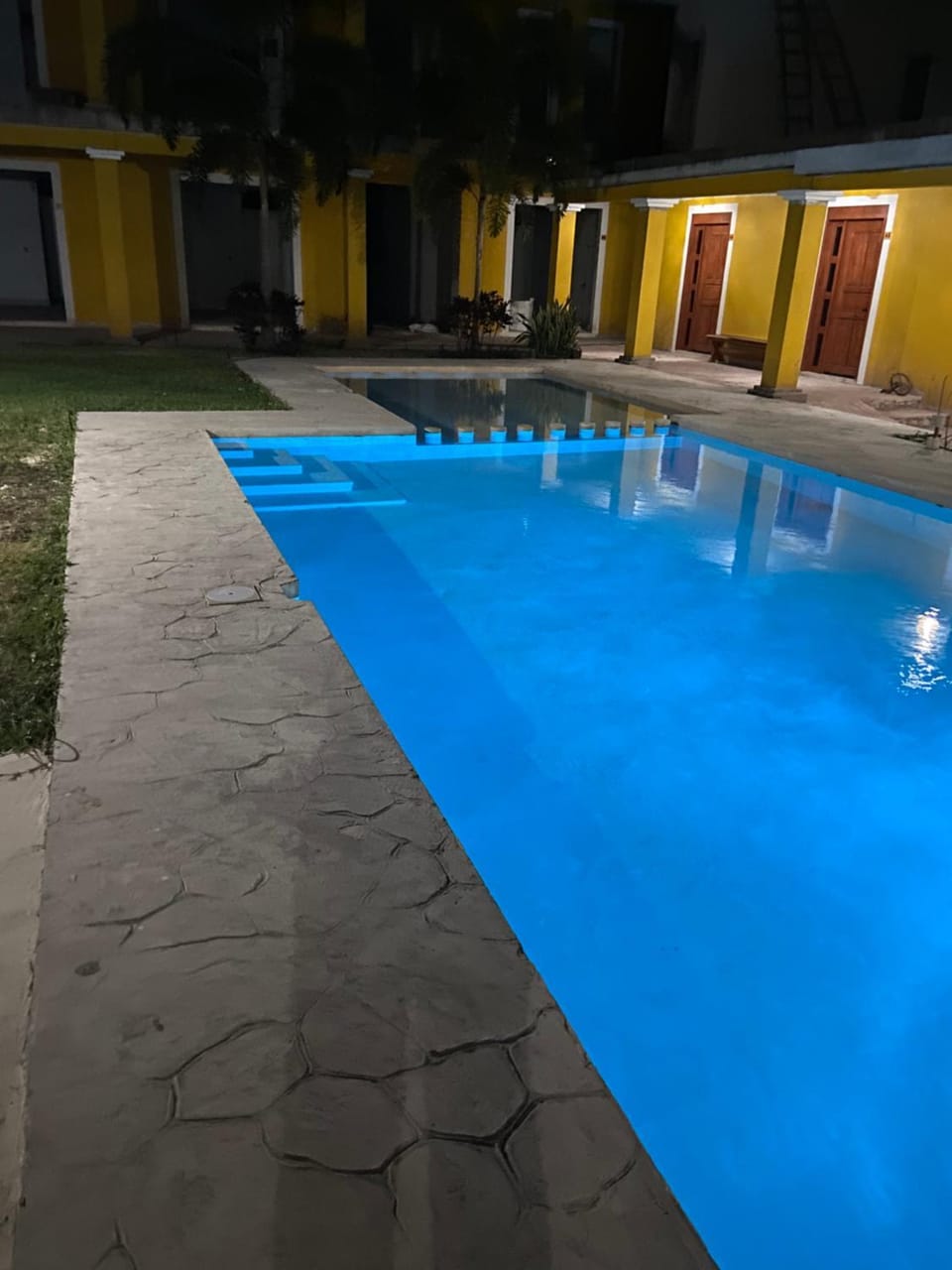 Swimming pool