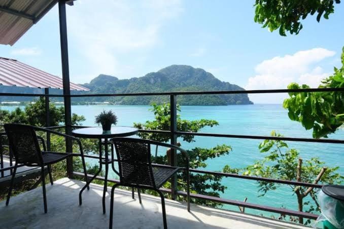 Balcony/Terrace, Mountain view, Sea view