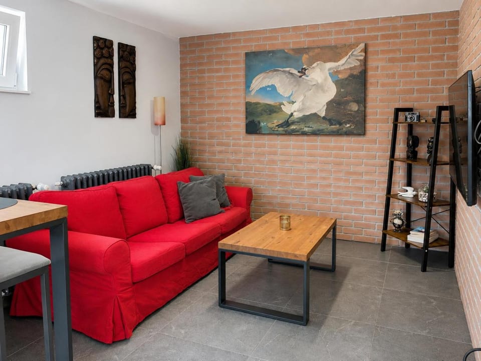 Retro Retreat - Apartment for 2 with Free Parking Apartment in Cluj-Napoca