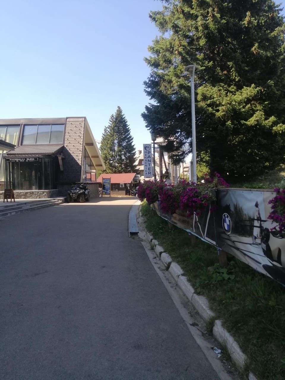 HUSKY Milmari Apartment in Serbia