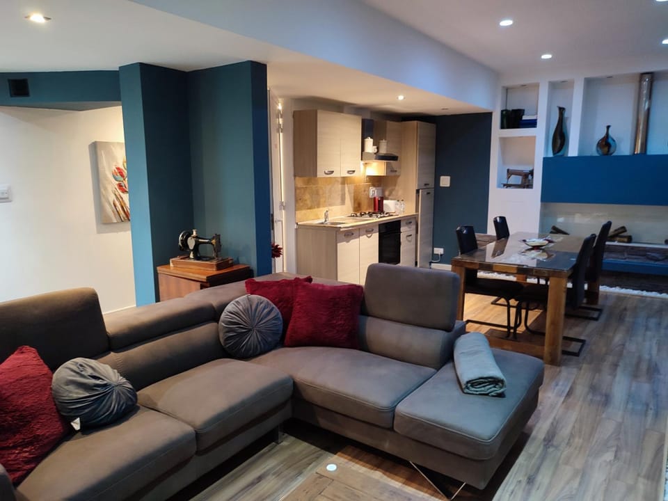 Little Wood Apartment in Marsaskala