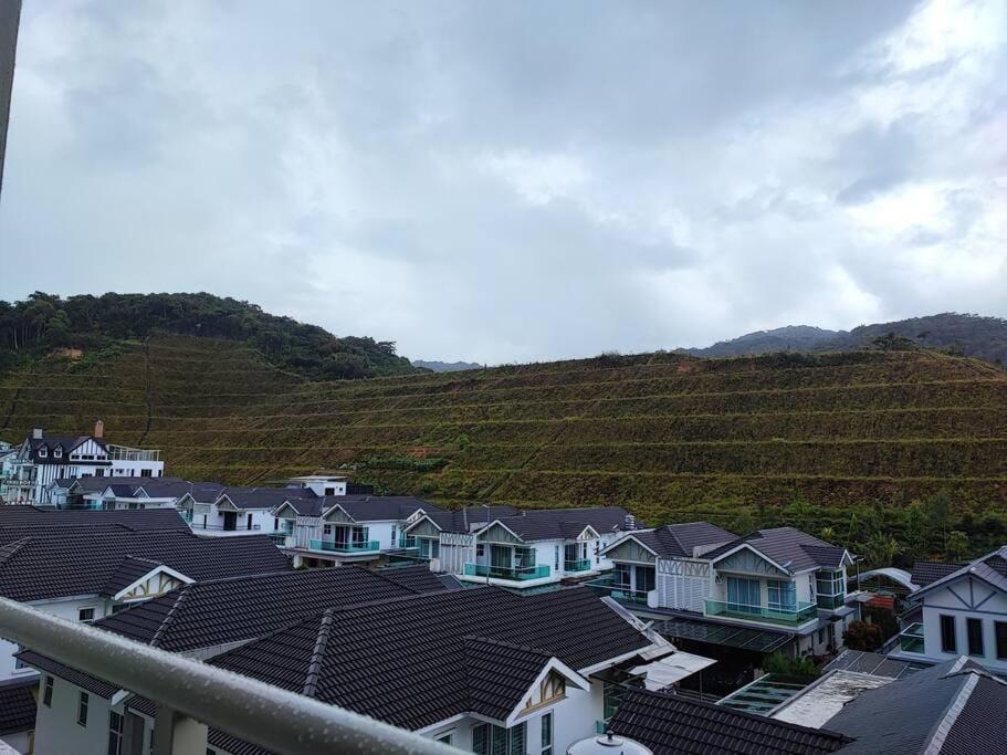 W39C WarmStay atGoldenHill NightMarket 2R WiFi CarPark House in Brinchang