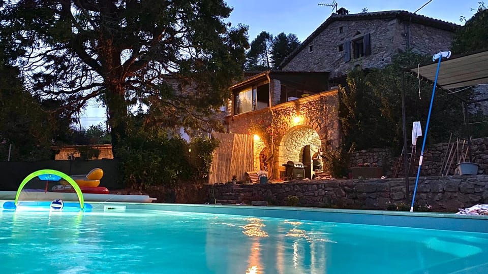 Swimming pool