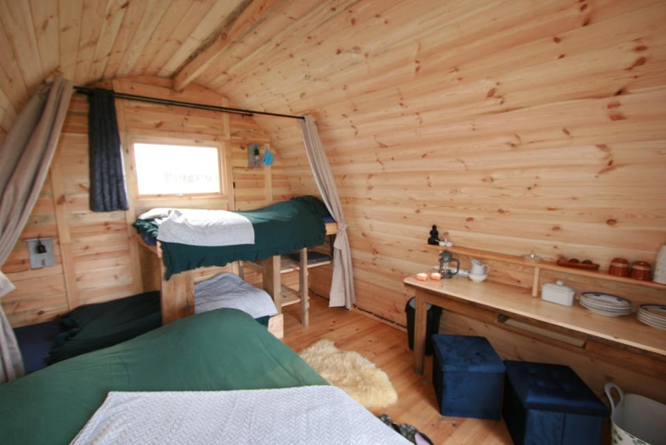 Bed, Bedroom, bunk bed, Internal: Not applicable to any particular room