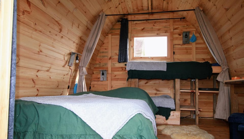 bunk bed