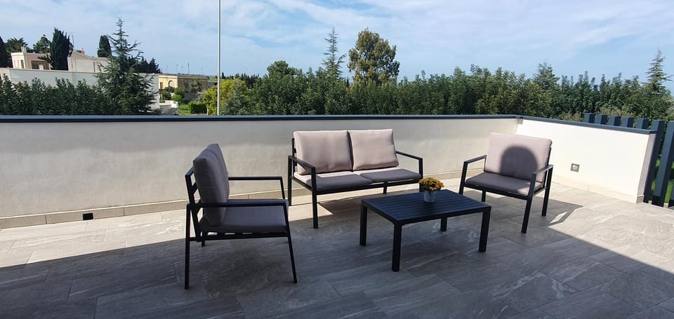 View (from property/room), Balcony/Terrace