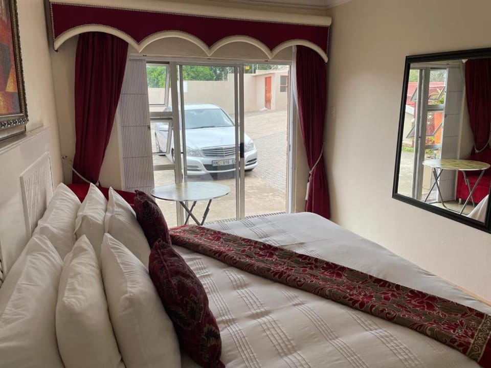 Mthatha Rest 2 Bed and Breakfast in Eastern Cape