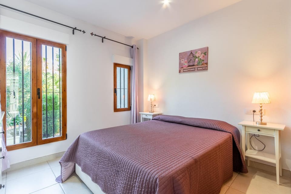 Living room, Bedroom