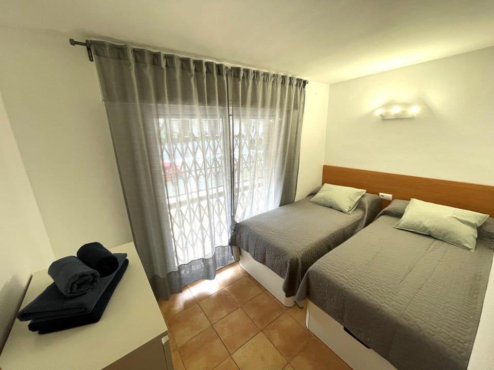 Apartamento Tortosa Apartment in Salou