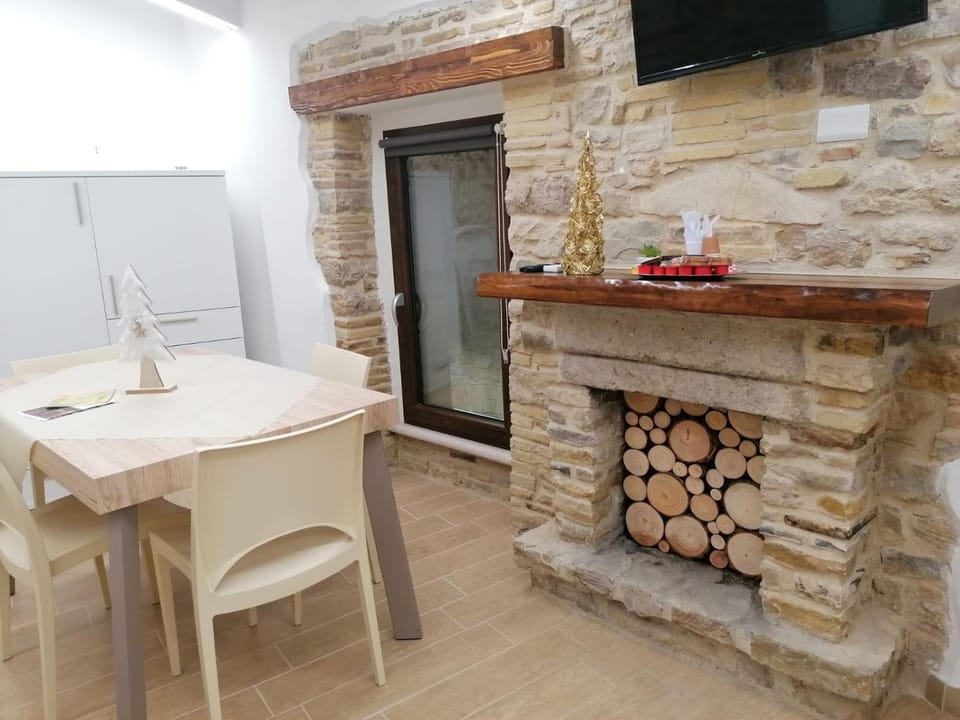 Dining area, flat iron