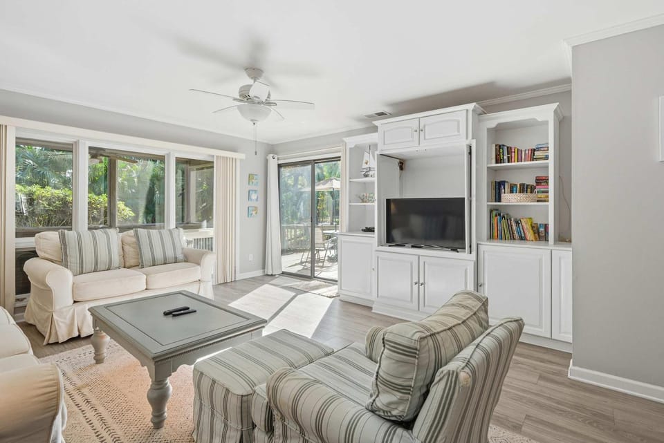 Tennismaster 102 House in North Forest Beach