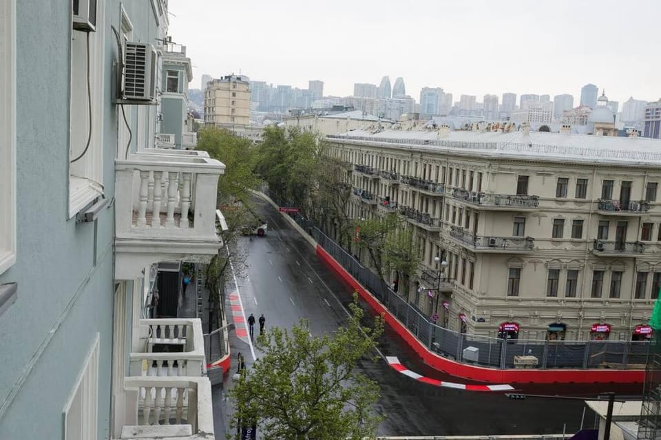City Center seafront F1 View next to Hilton Hotel Apartment in Baku