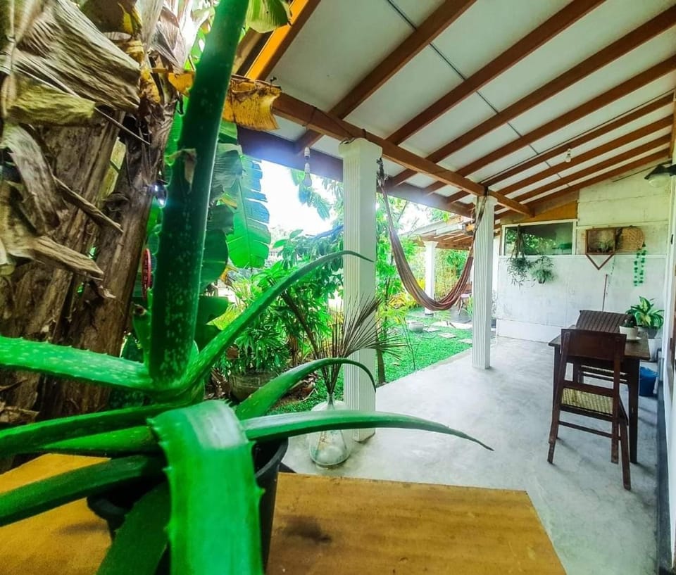 Villa Kubura Mirissa Bed and Breakfast in Mirissa