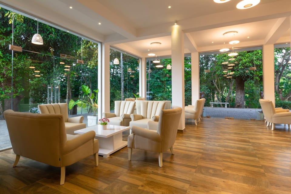 Lobby or reception, Lounge or bar