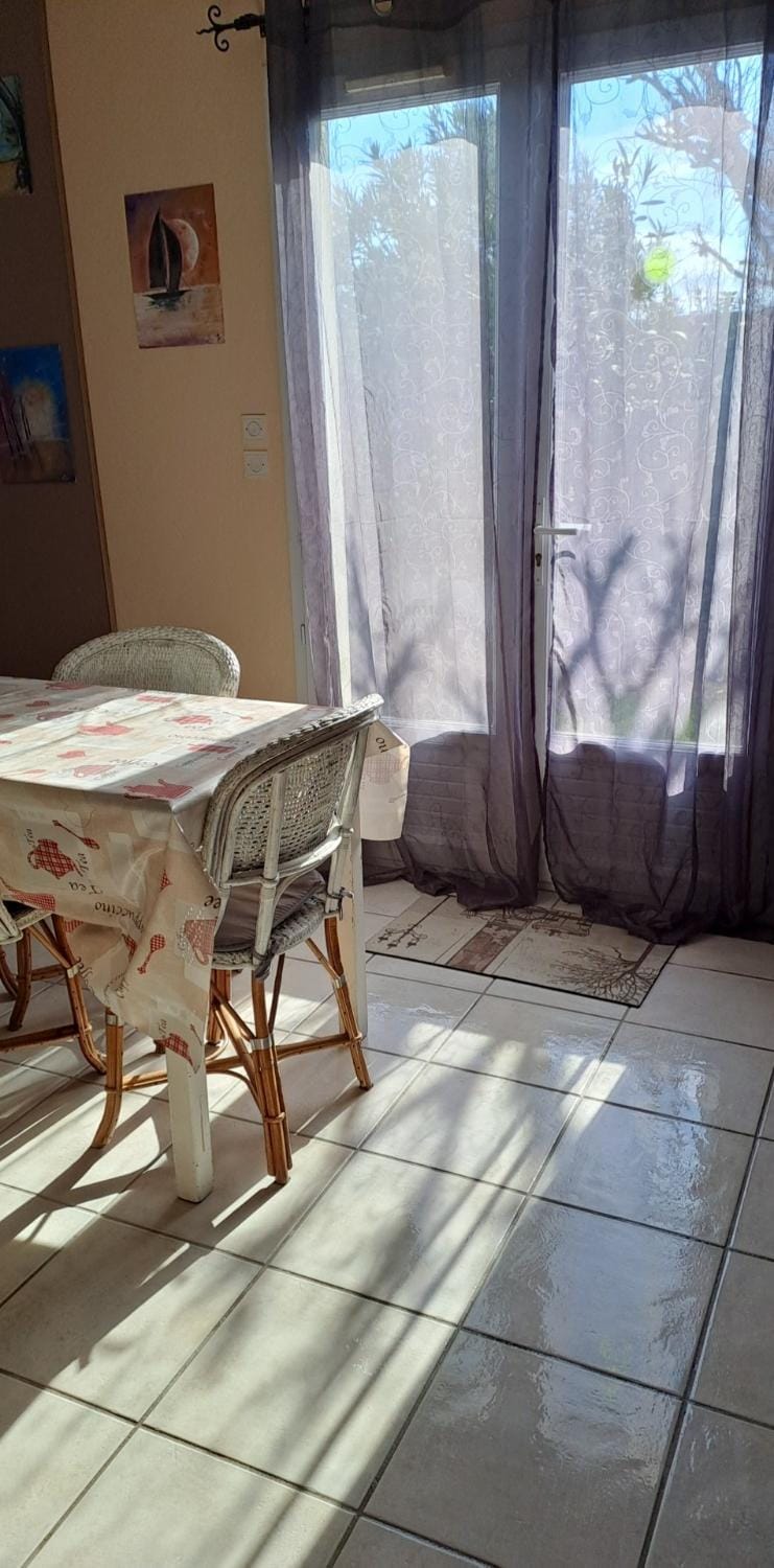 En plein cœur de l’Île d'Oléron, suite parentale. Apartment in Nouvelle-Aquitaine