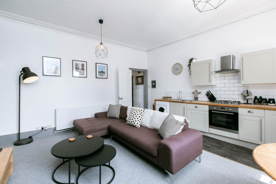 Kitchen or kitchenette, Living room, Seating area, oven, stove, toaster