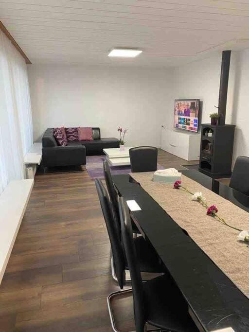 Geräumige Wohnung im Schweizer Vekehrspunkt Apartment in Aargau, Switzerland