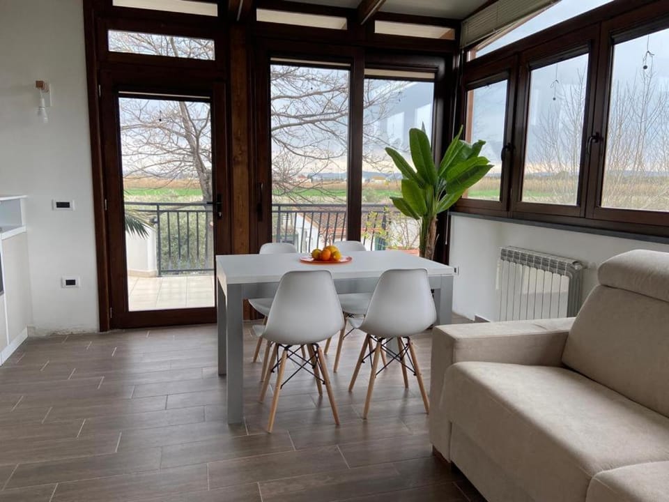 Villa Rosella appartamento 2 - con piscina - 150 m dal mare Apartment in Calabria