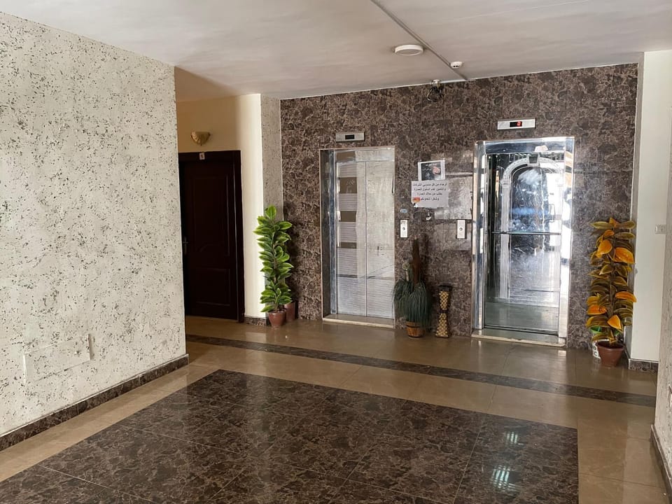 Facade/entrance, Lobby or reception