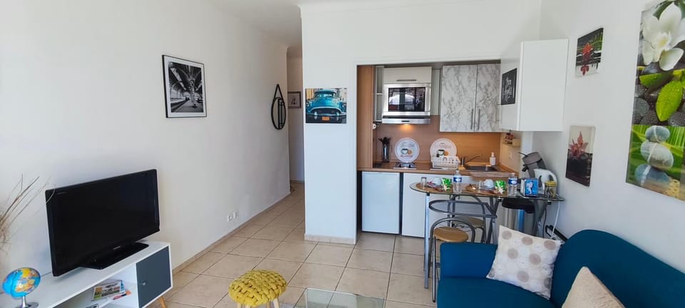 TV and multimedia, kitchen