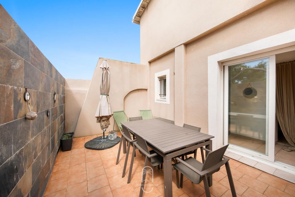 Patio, Balcony/Terrace