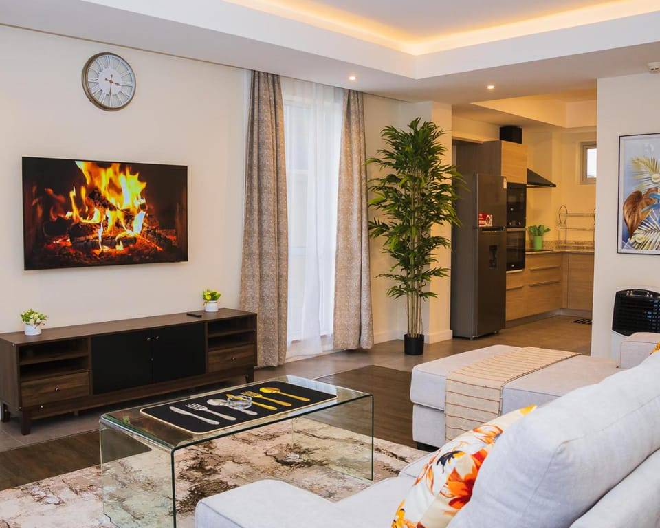 Communal lounge/ TV room, TV and multimedia, Living room, Seating area, Evening entertainment, flat iron