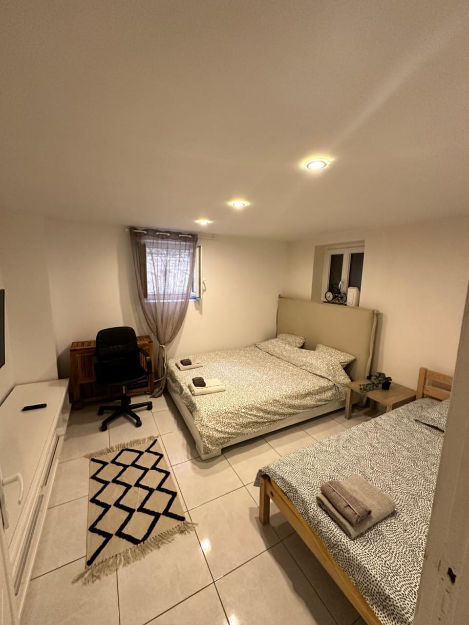 Jolie appartement Nice proche mer et aéroport Une chambre plus salon avec cuisine Apartment in Nice